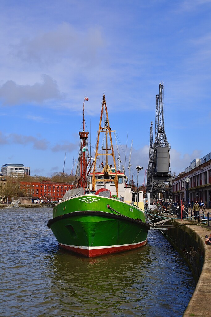 Bristol Dock………..710 by neil_ge