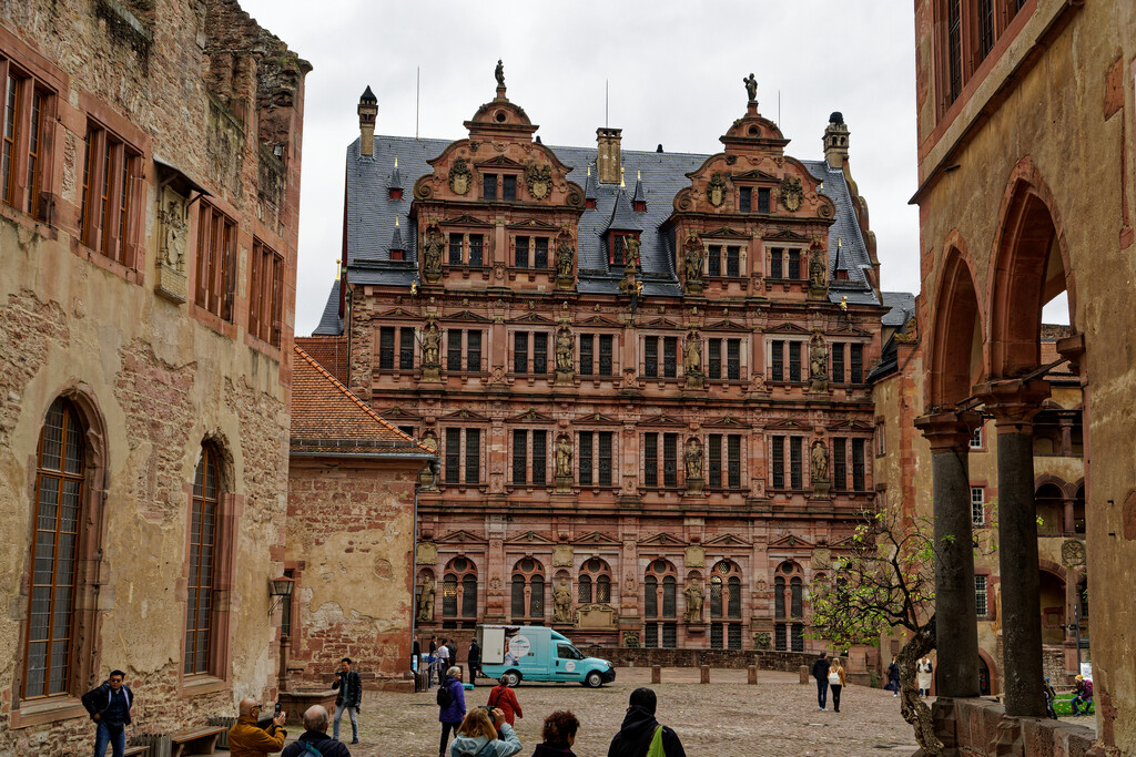 0327 - Heidelberg Castle by bob65