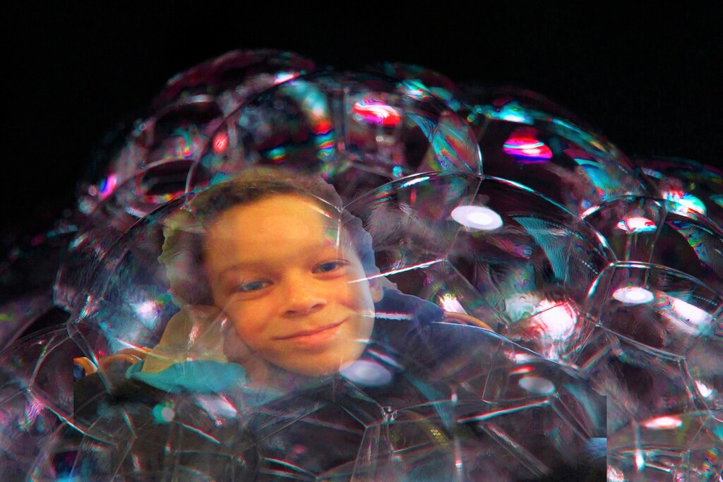 Matteo in a Bubble by granagringa