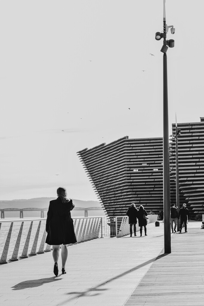 Heading for the V&A, Dundee. by billdavidson