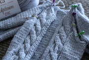 10th Apr 2023 - One subject-knitting (forgot my needles)
