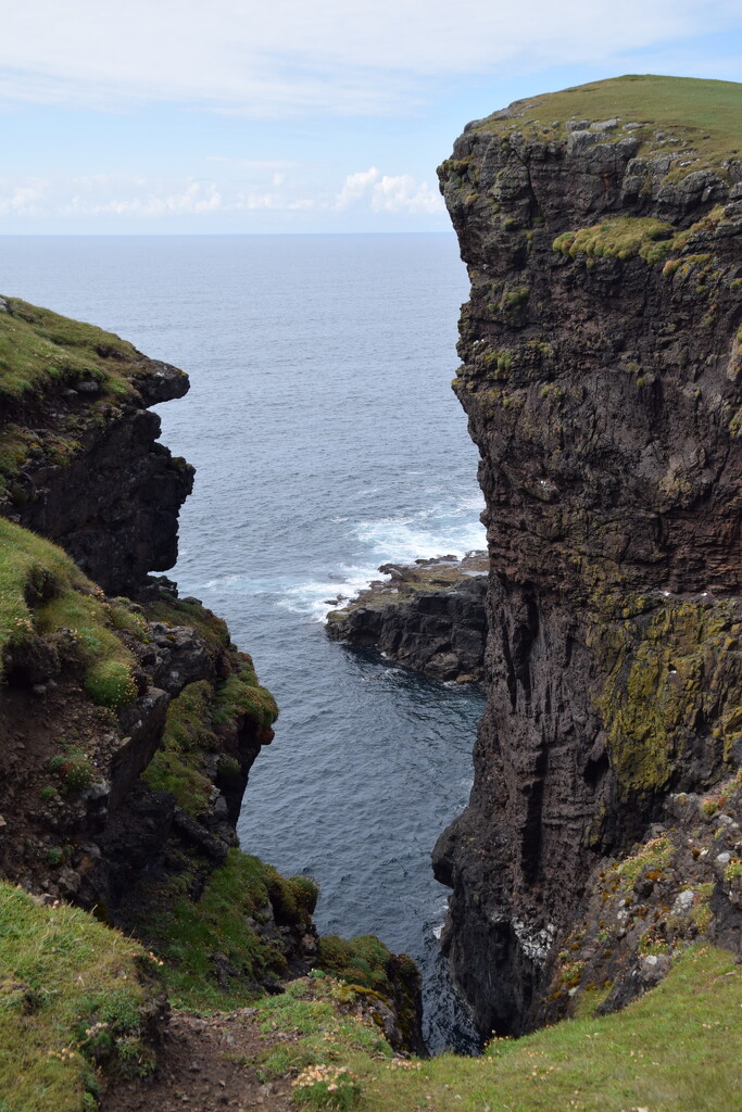 Cliffs of Shetland by bill_gk