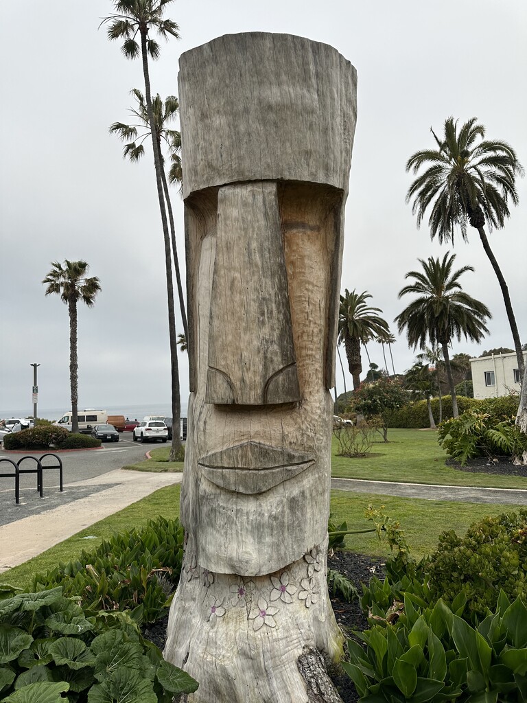 Easter Island Replica by scooterd