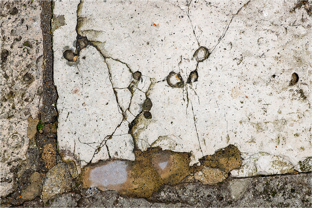 Pavement 3 by bournesnapper