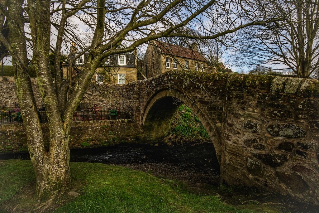 The old bridge in Ceres, Fife, by billdavidson