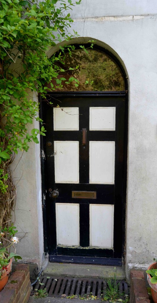 Front Door by arkensiel