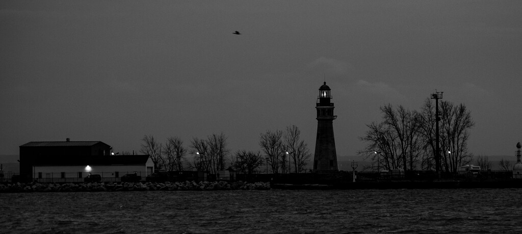 Dusk Over Lake Erie by darchibald