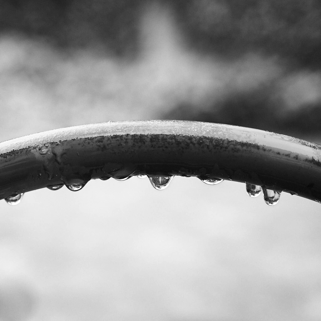 Through a Raindrops Lens by onebyone