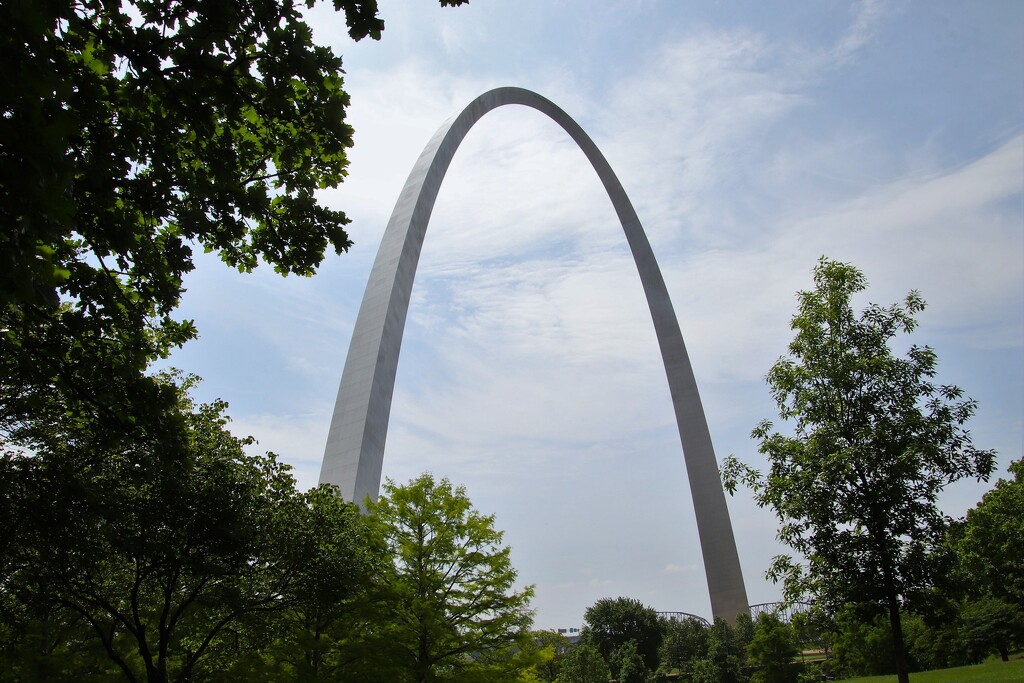 The Arch In St. Louis  by randy23
