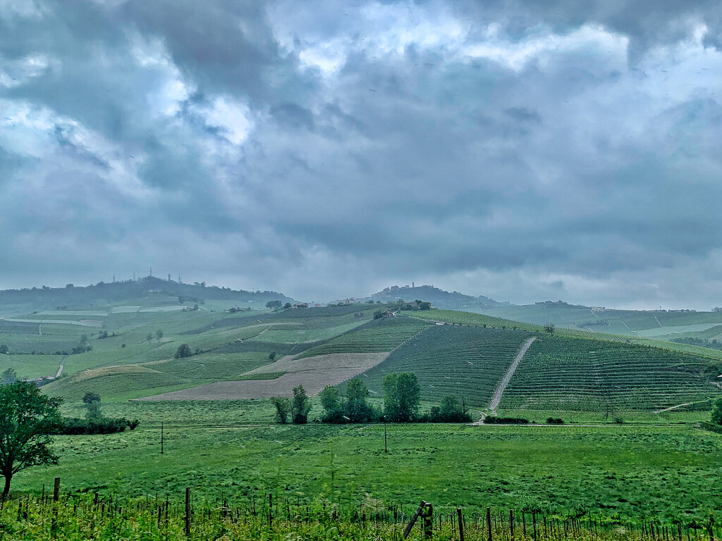 Rain in Piémont.  by cocobella