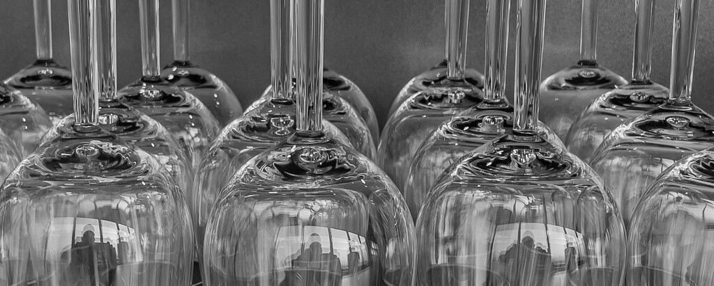 06-02 - Glasses abstract by talmon