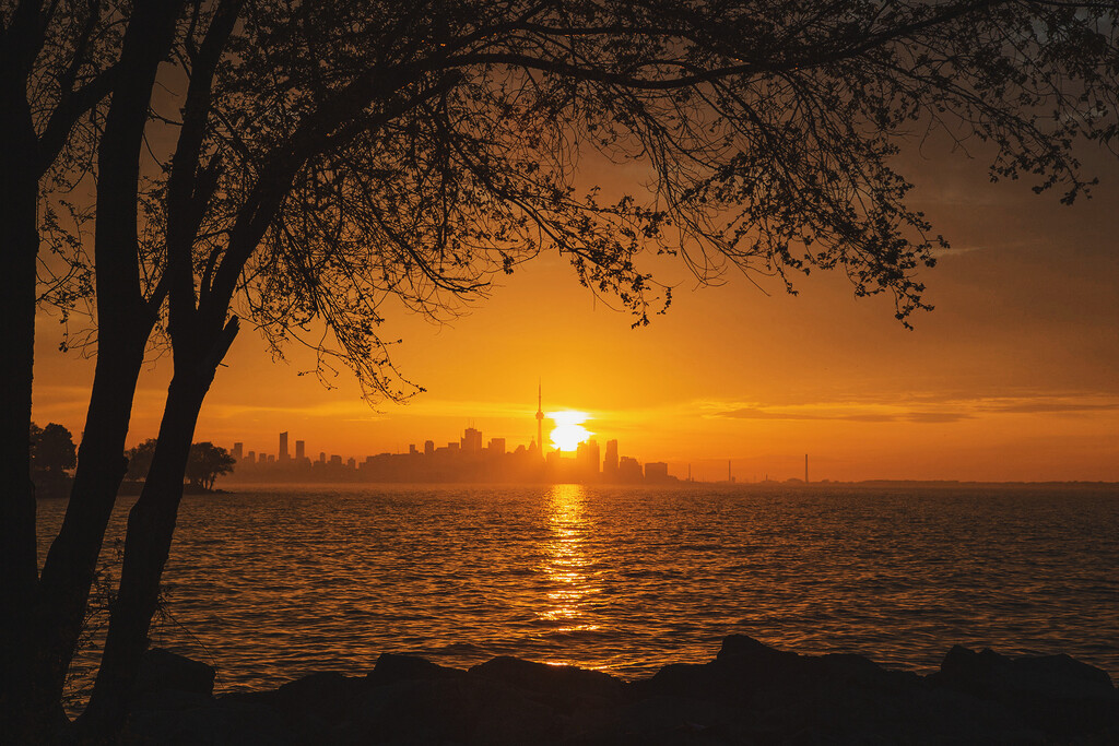 Toronto Sun Up by pdulis
