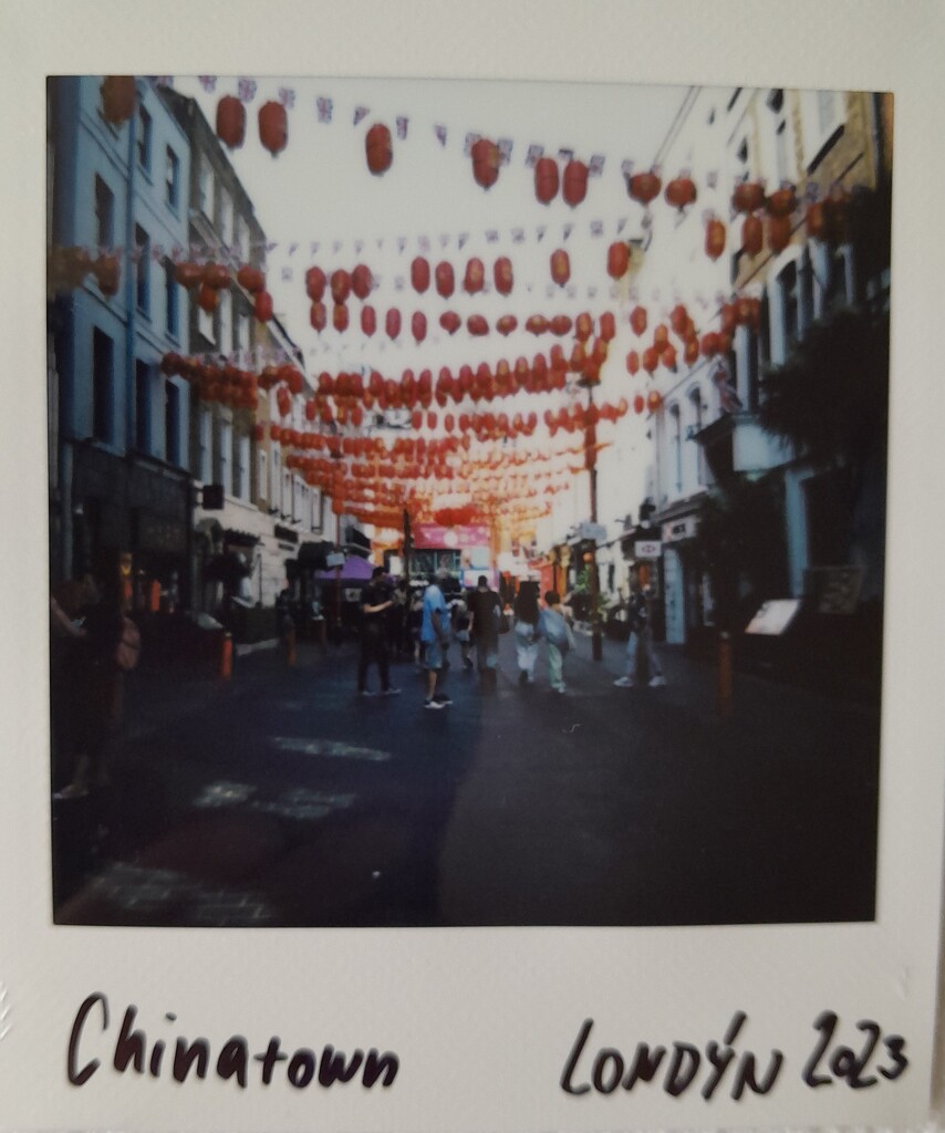 A photo of a polaroid photo that I took in London by elsieblack145