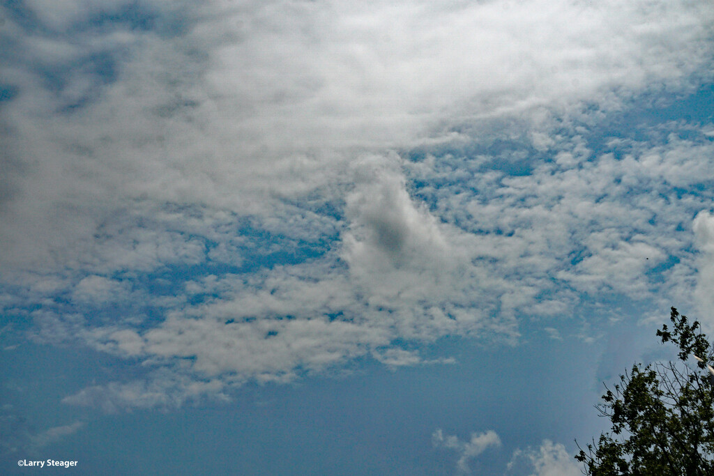 Cloud formation 6 17 23 by larrysphotos