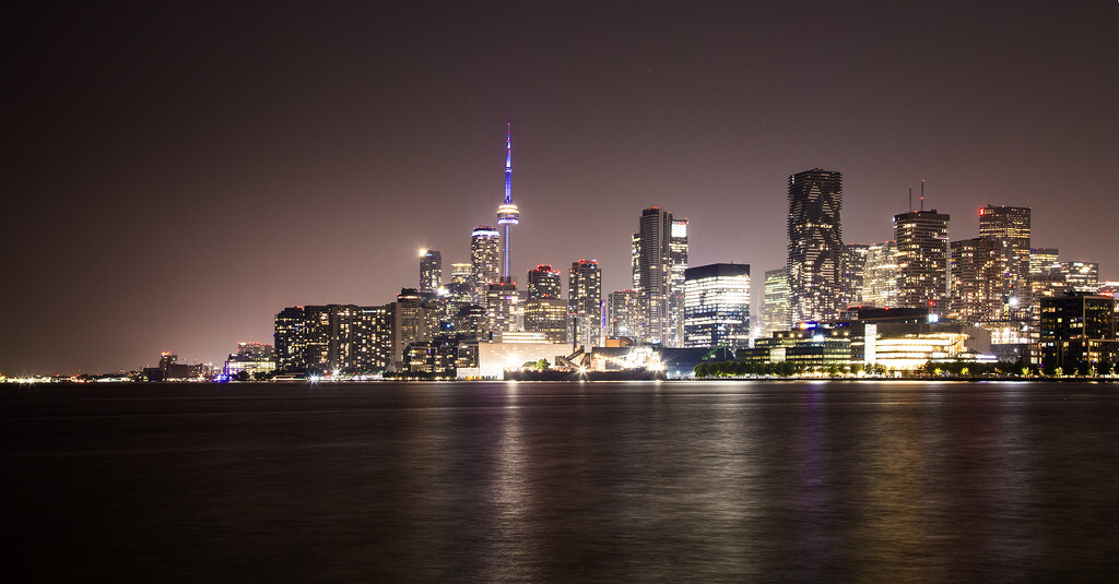 Toronto Skyline by pdulis