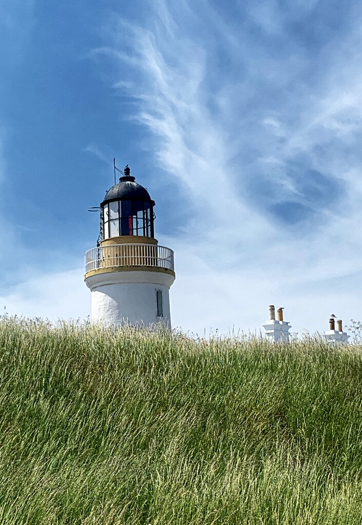 The lighthouse, Cromarty. by billdavidson