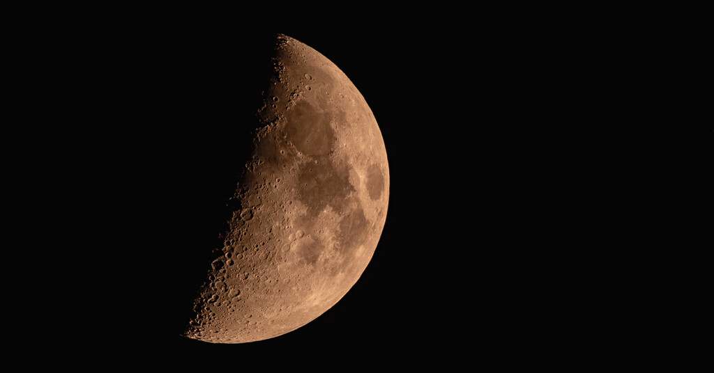 Moon Shot Tonight! by rickster549