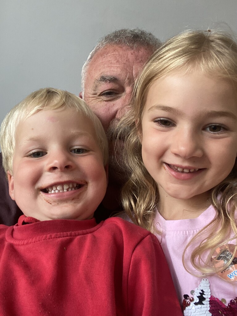 selfie with the grandkids by cam365pix