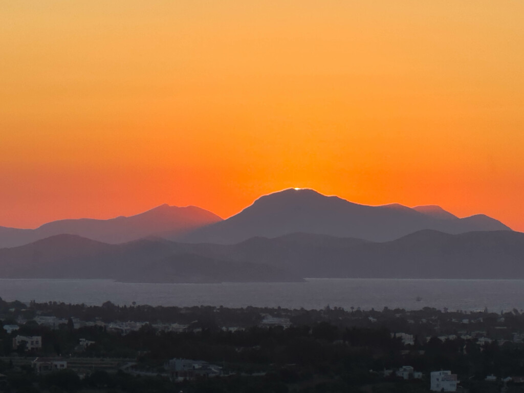 Sundown in the Aegean by markyd