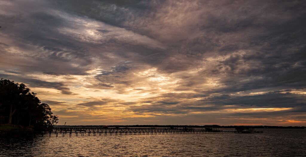 And the Clouds Were Back Tonight! by rickster549