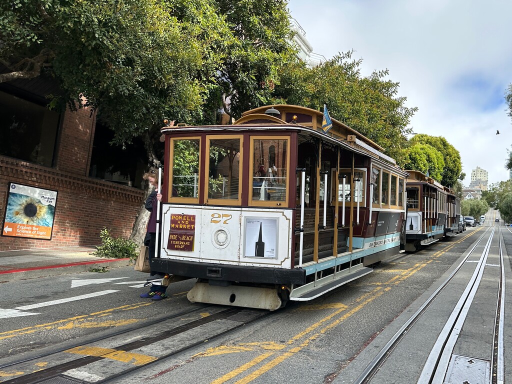 San Francisco Cable Cars by shutterbug49