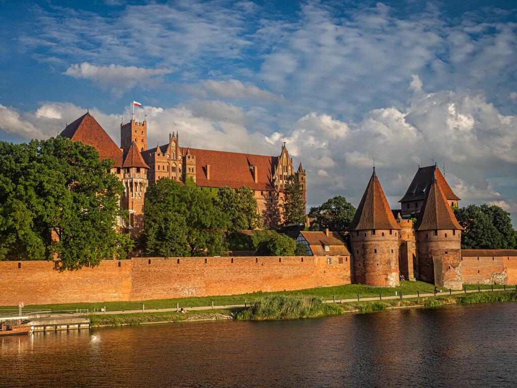 The Malbork Castle  by haskar