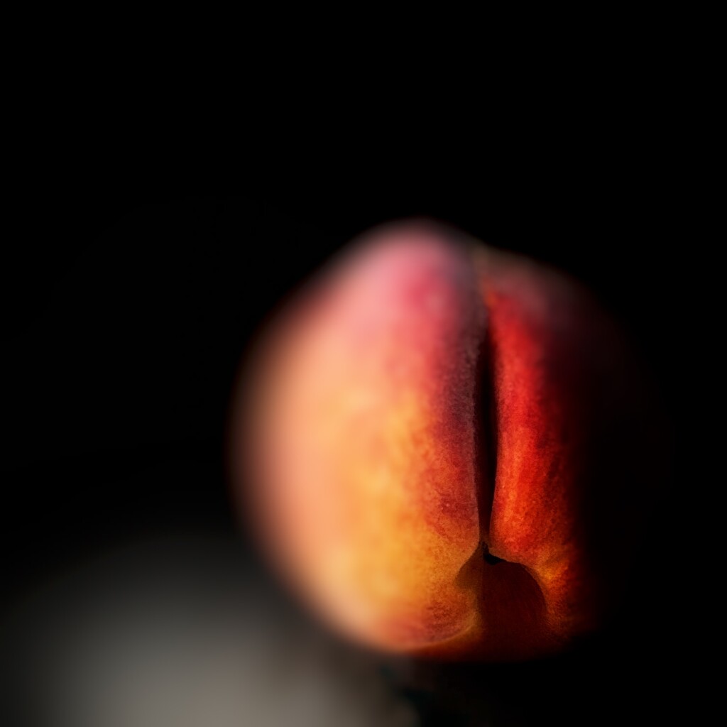 Peach  by joemuli