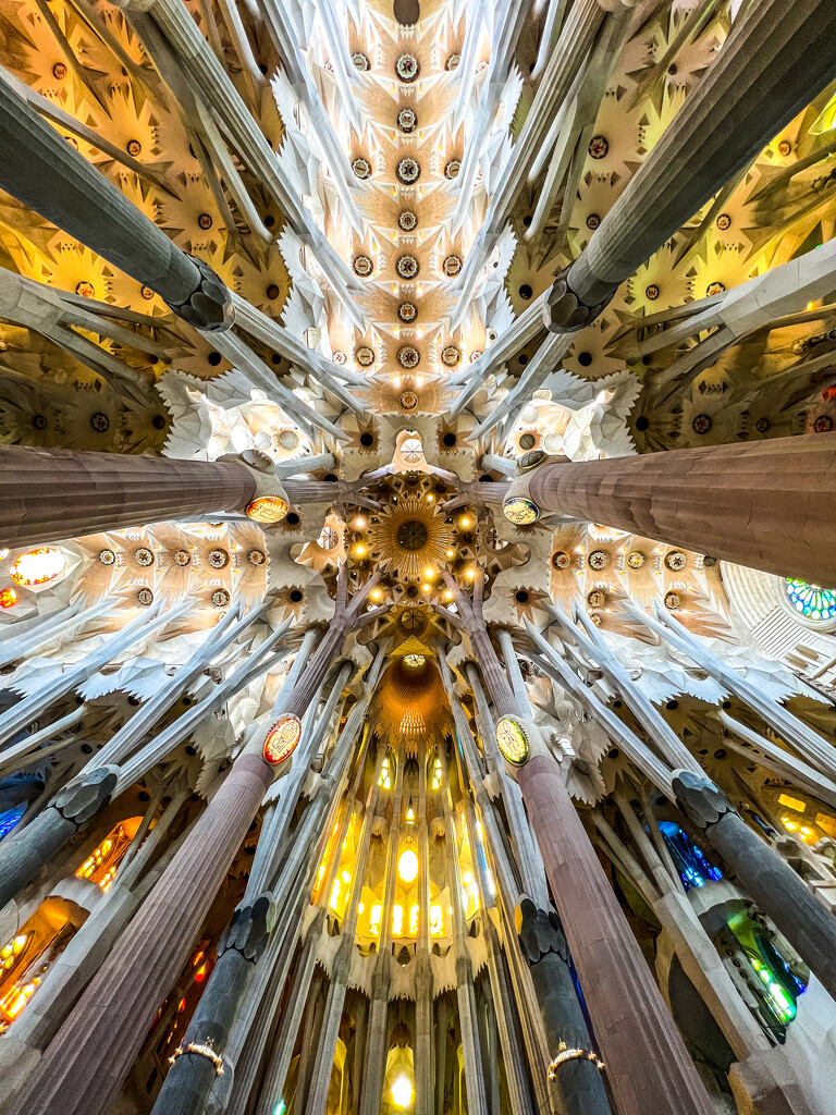 Sagrada Familia by kwind