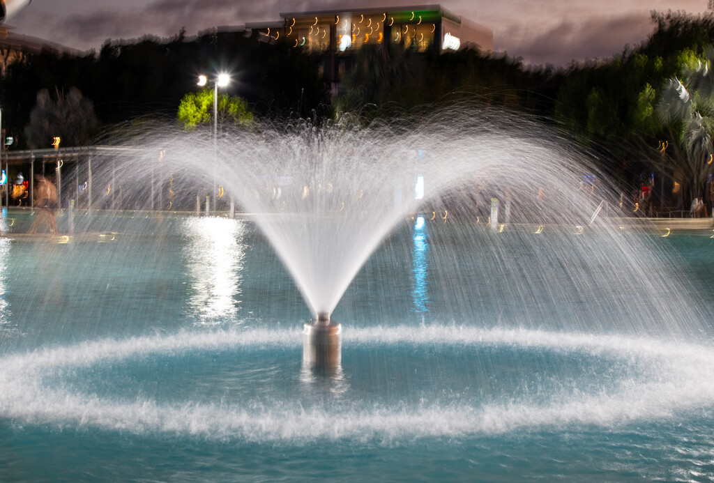 Sparkling Fountain by 365projectclmutlow