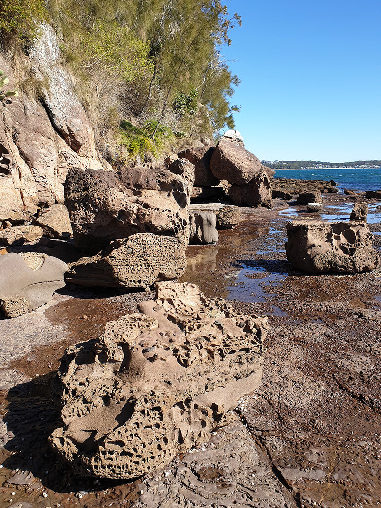 Volcanic Rocks by onewing