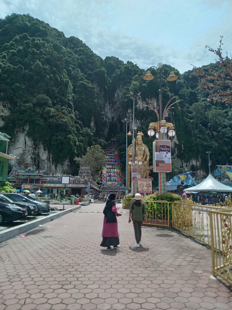 20230604_120138 batu caves by arnica17