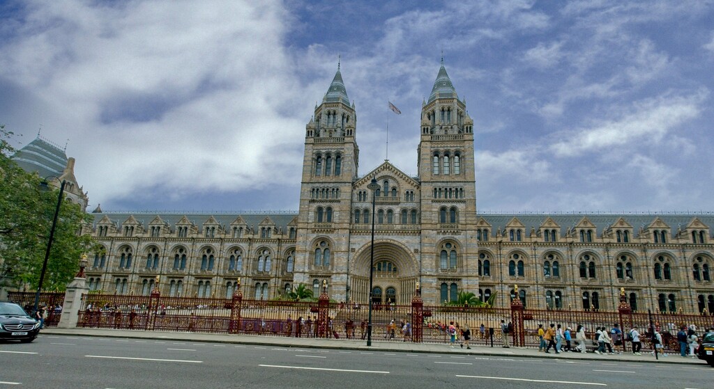 Natural History Museum by billyboy