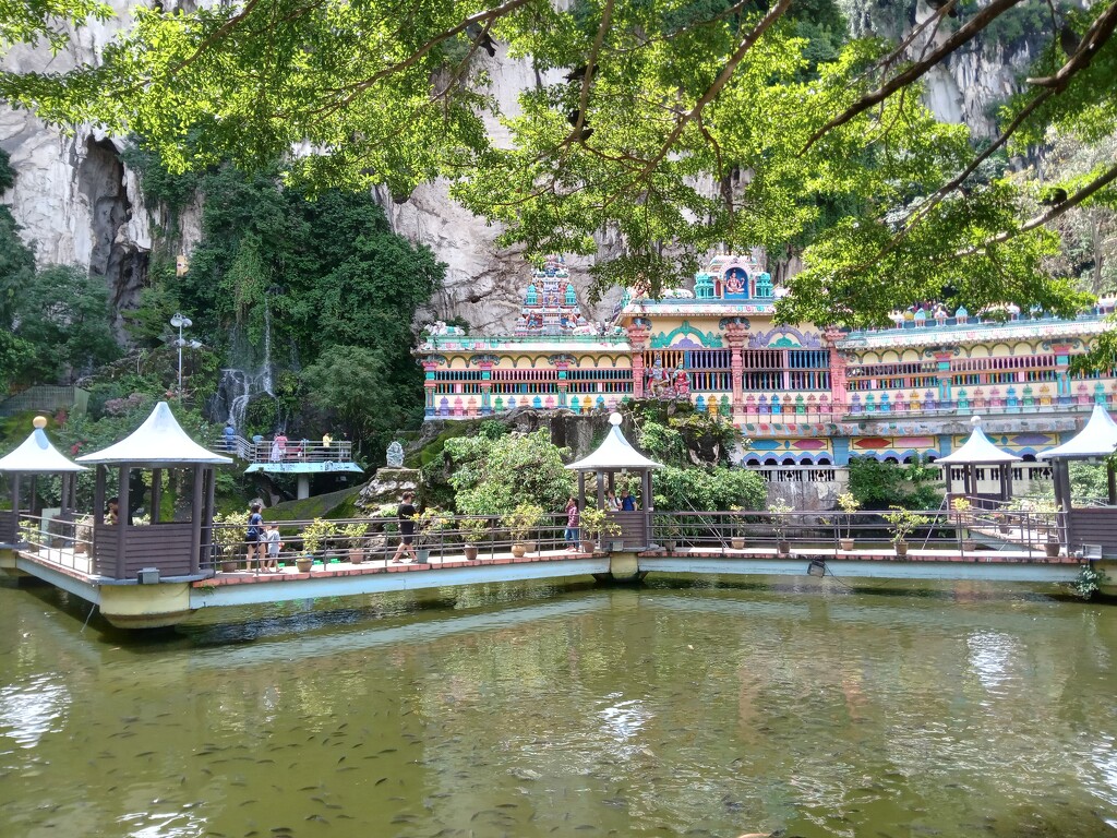 20230604_133301 batu caves by arnica17