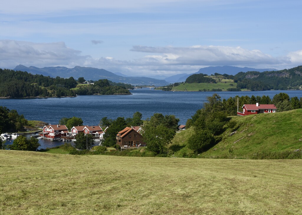 Summer landscape (Norway) by clearlightskies