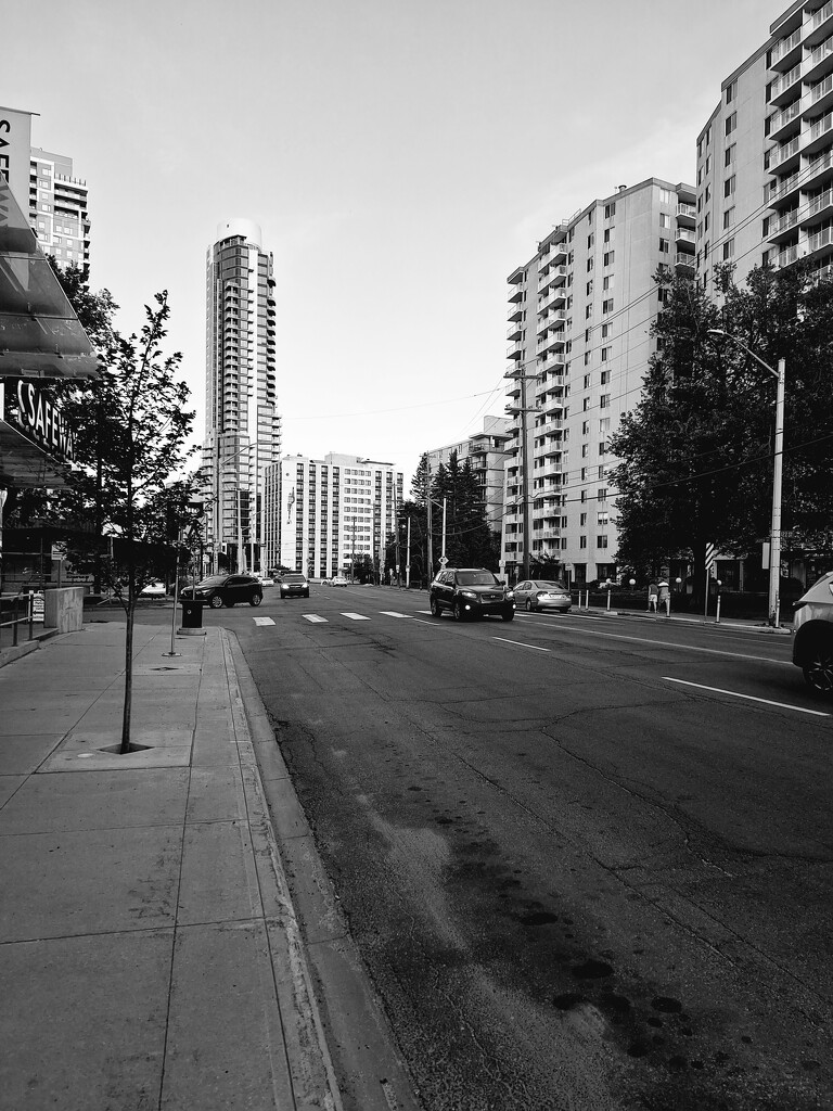 Edmonton In Black and White.....City Street by bkbinthecity
