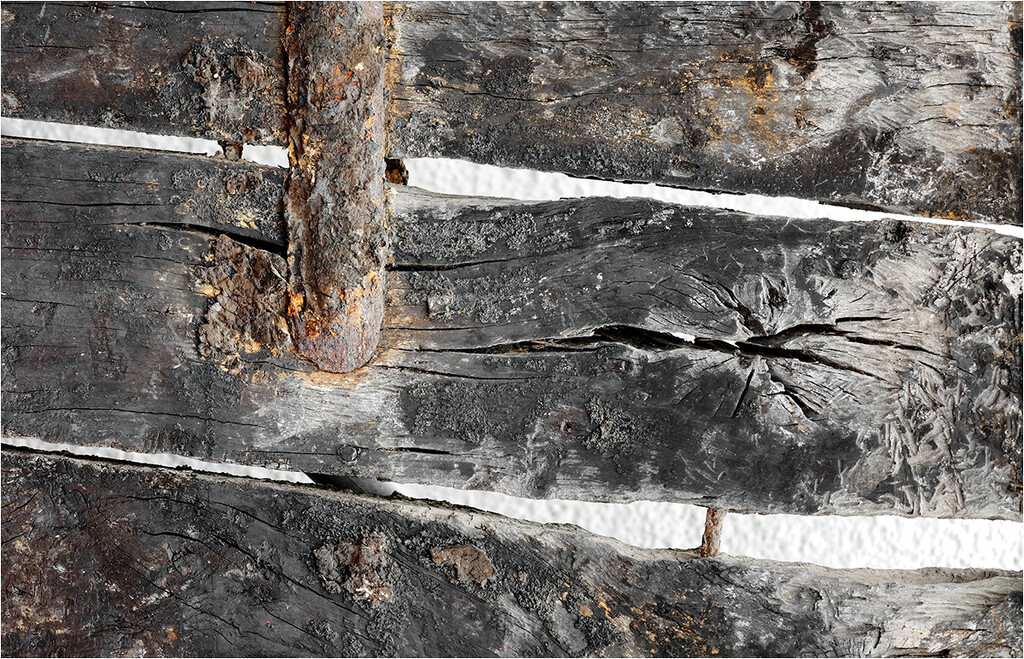 Rust on wood by bournesnapper