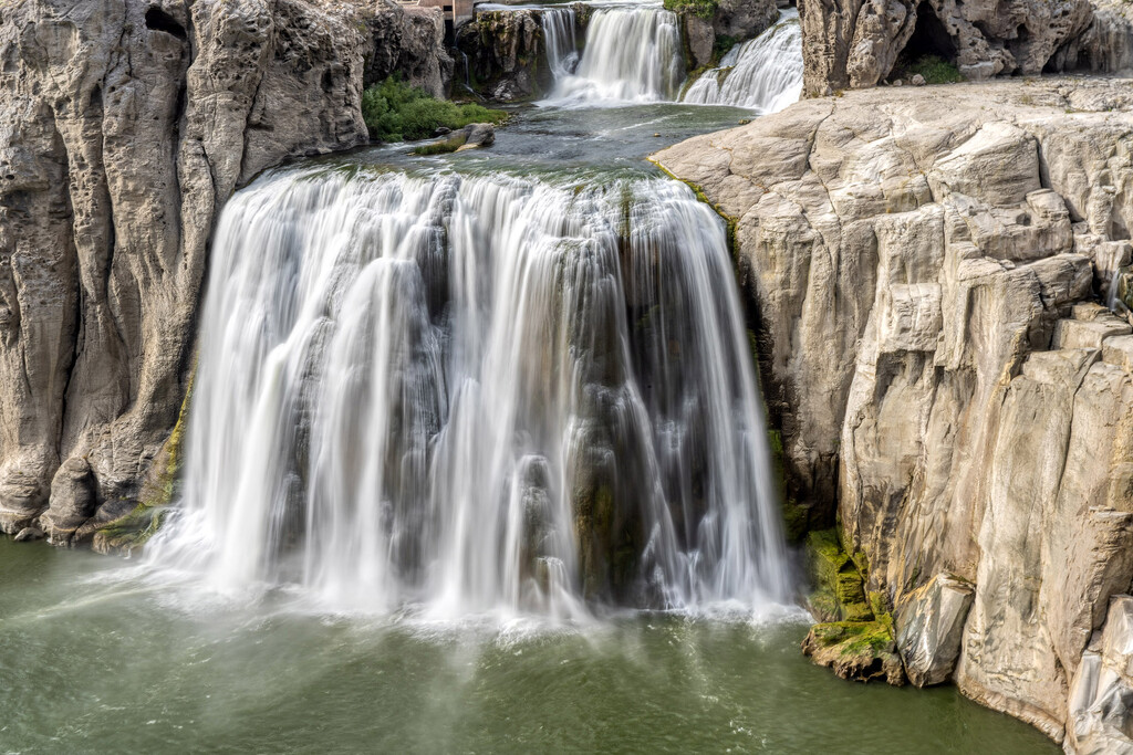 Shoshone Falls by k9photo