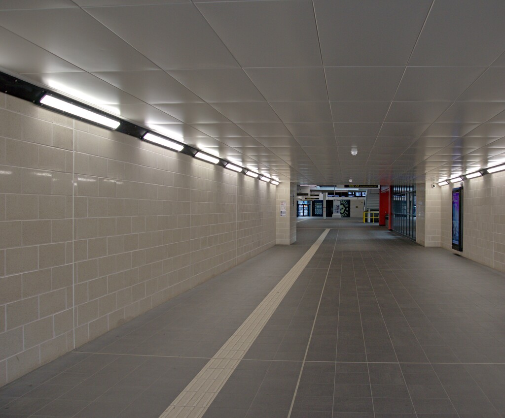 empty railway station by ollyfran