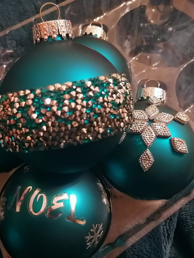 Christmas Crafting in Teal by princessicajessica