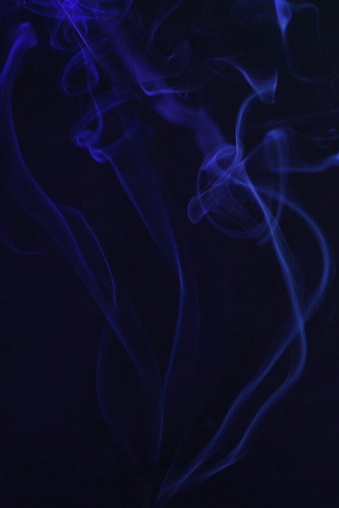 #177 - Blue smoke by chronic_disaster