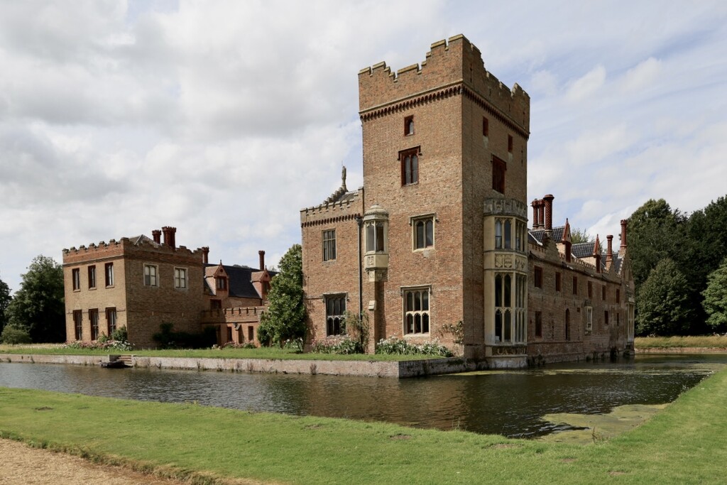 Blickling Hall……..843 by neil_ge