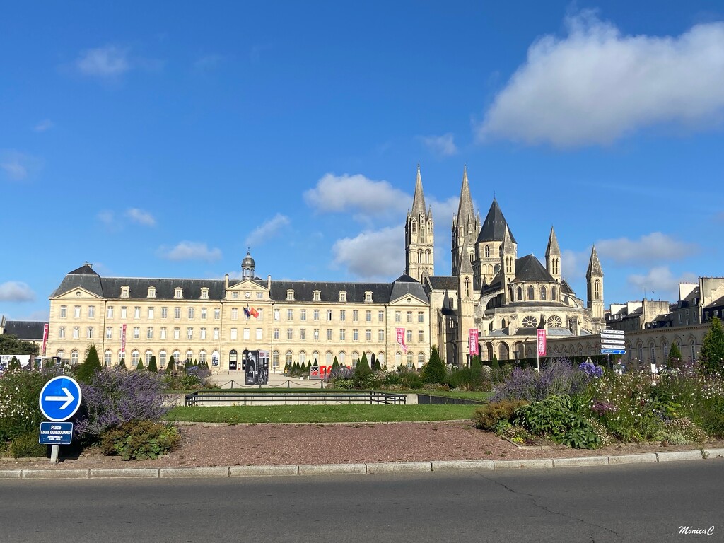 Caen, Abbaye aux Hommes by monicac