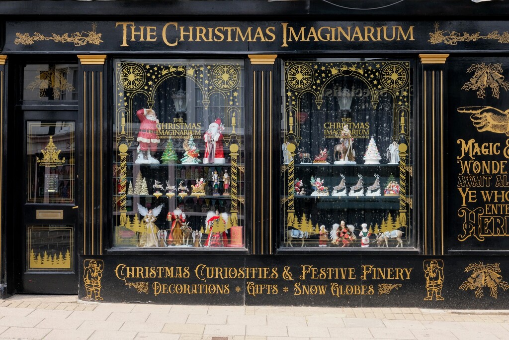 The Christmas Imaginarium by 4rky