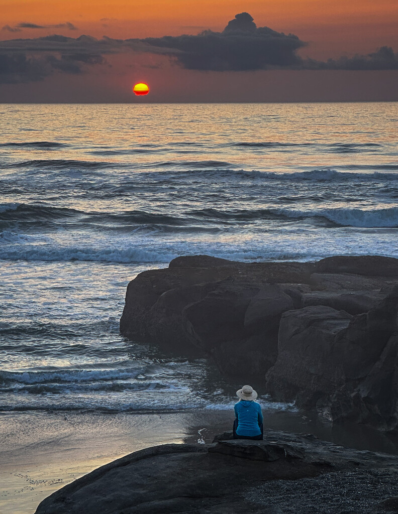 Solitary Woman ~ Oregon Coast by 365projectorgbilllaing