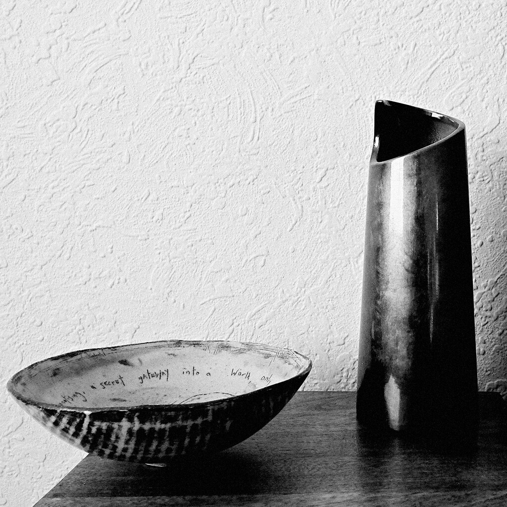 Bowl & Vase by allsop