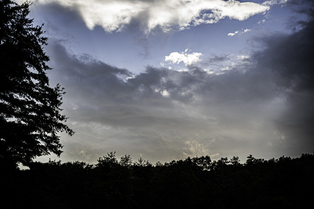 Sunset over Letchworth by darchibald