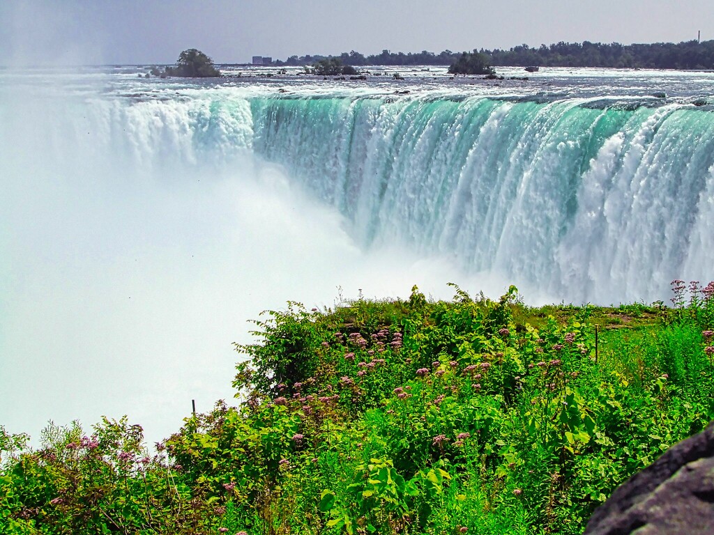 Niagara Falls by robfalbo