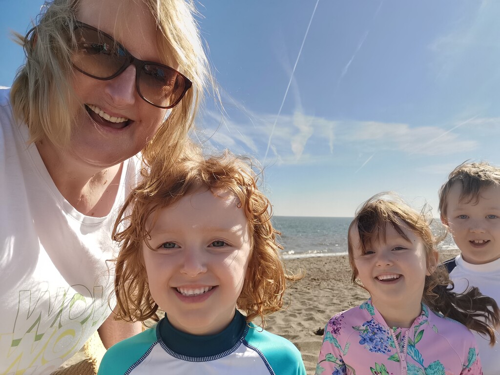Summer sunshine seaside selfie  by plainjaneandnononsense