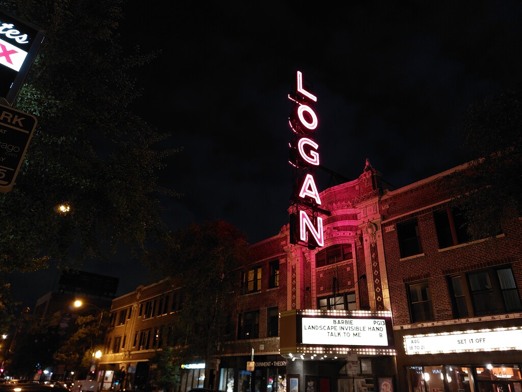 Logan Square by eljak