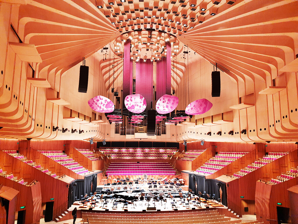 Concert Hall - Sydney Opera House by onewing